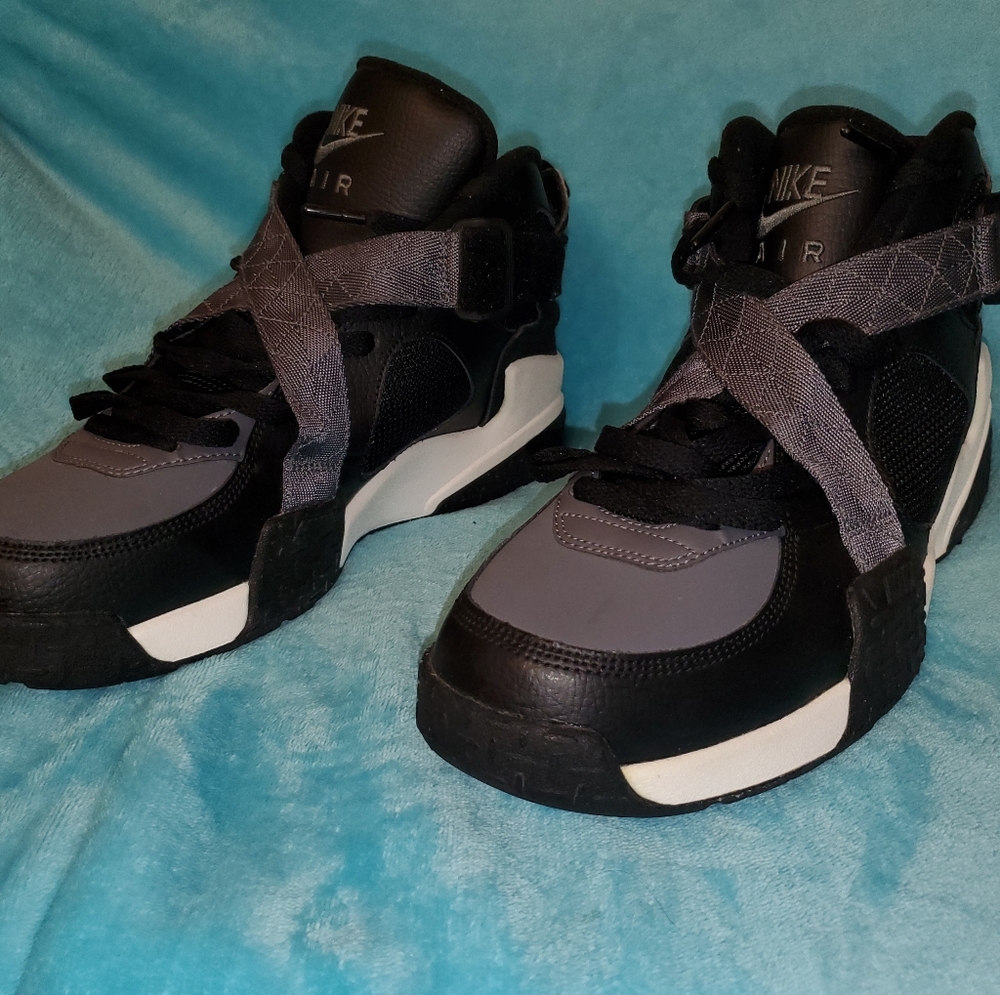 Nike Air Raid